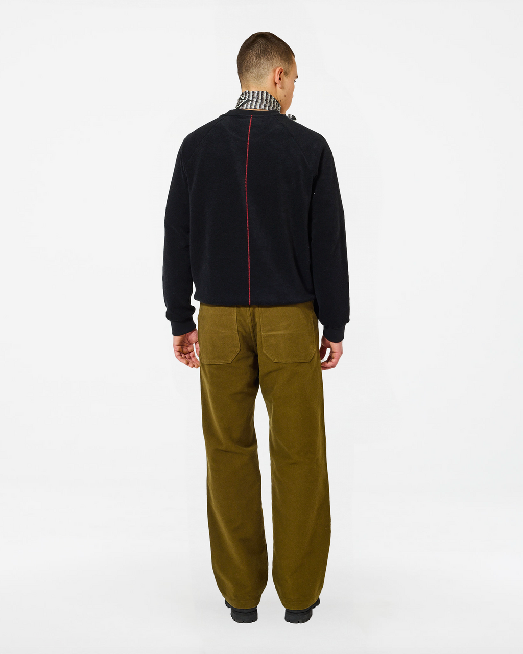 AQUAE BLACK SWEATSHIRT