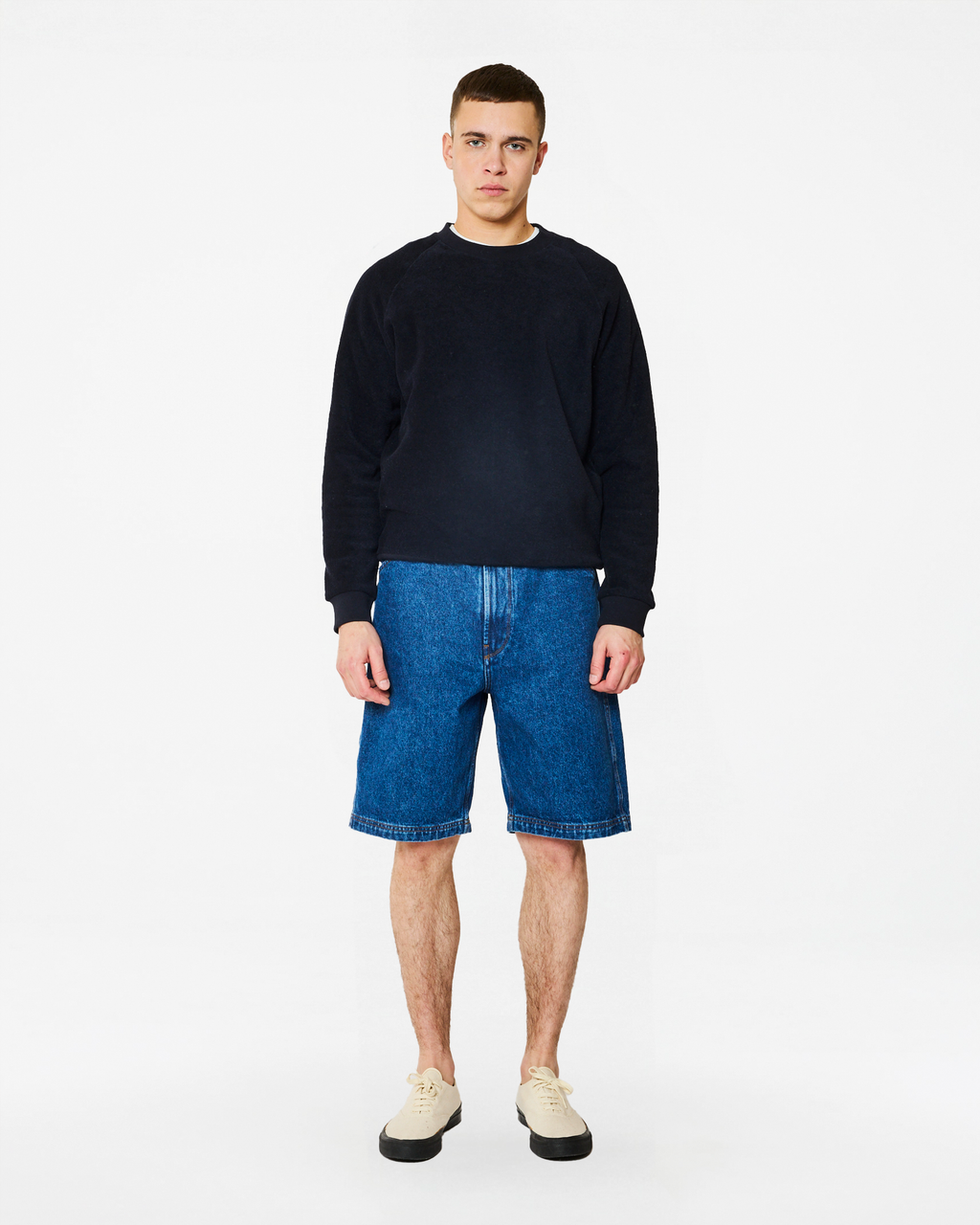 AQUAE NAVY SWEATSHIRT