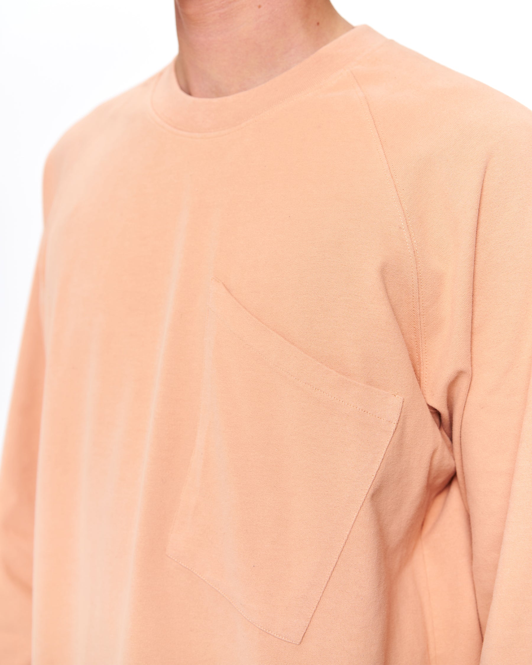 AKIRA CARBON PEACH