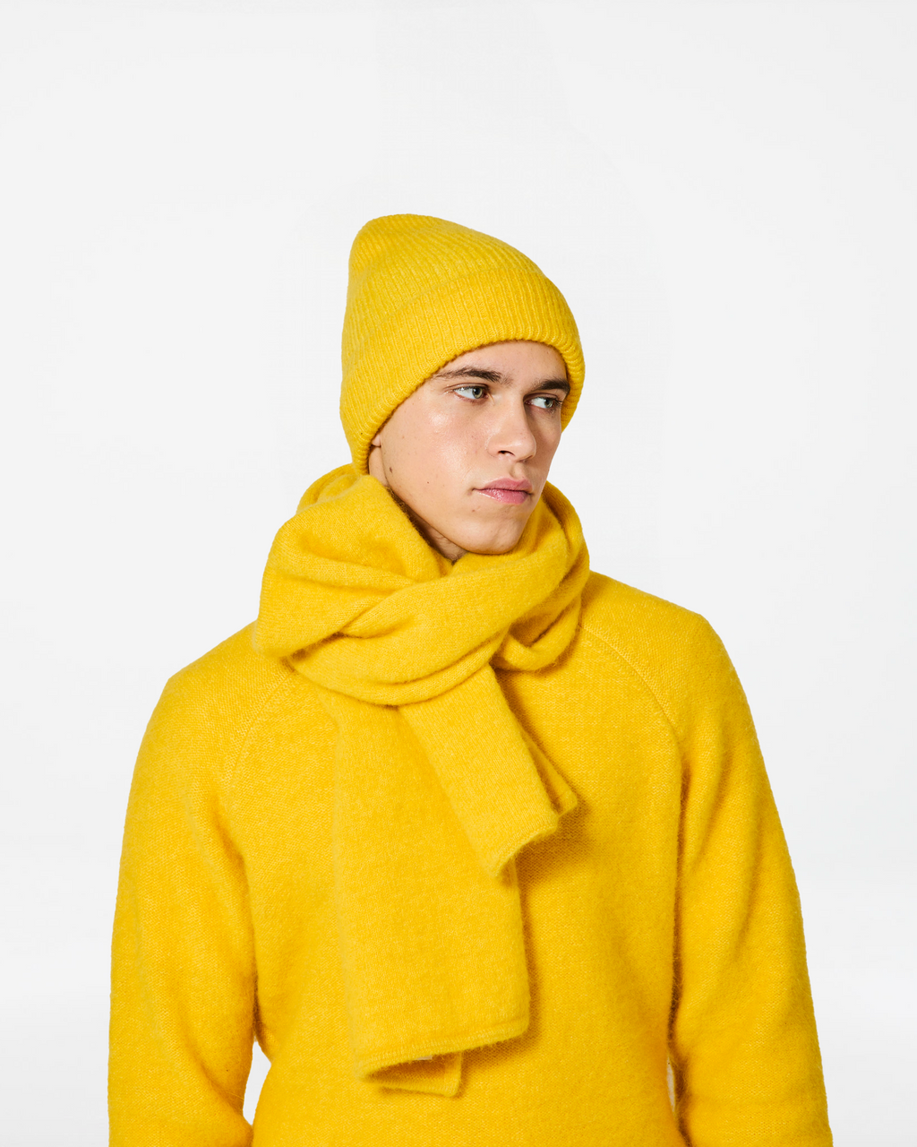 BABY SCARF BRIGHT YELLOW