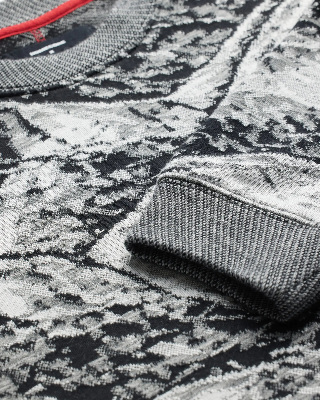 MULTI-GREY SWEAT CAVE