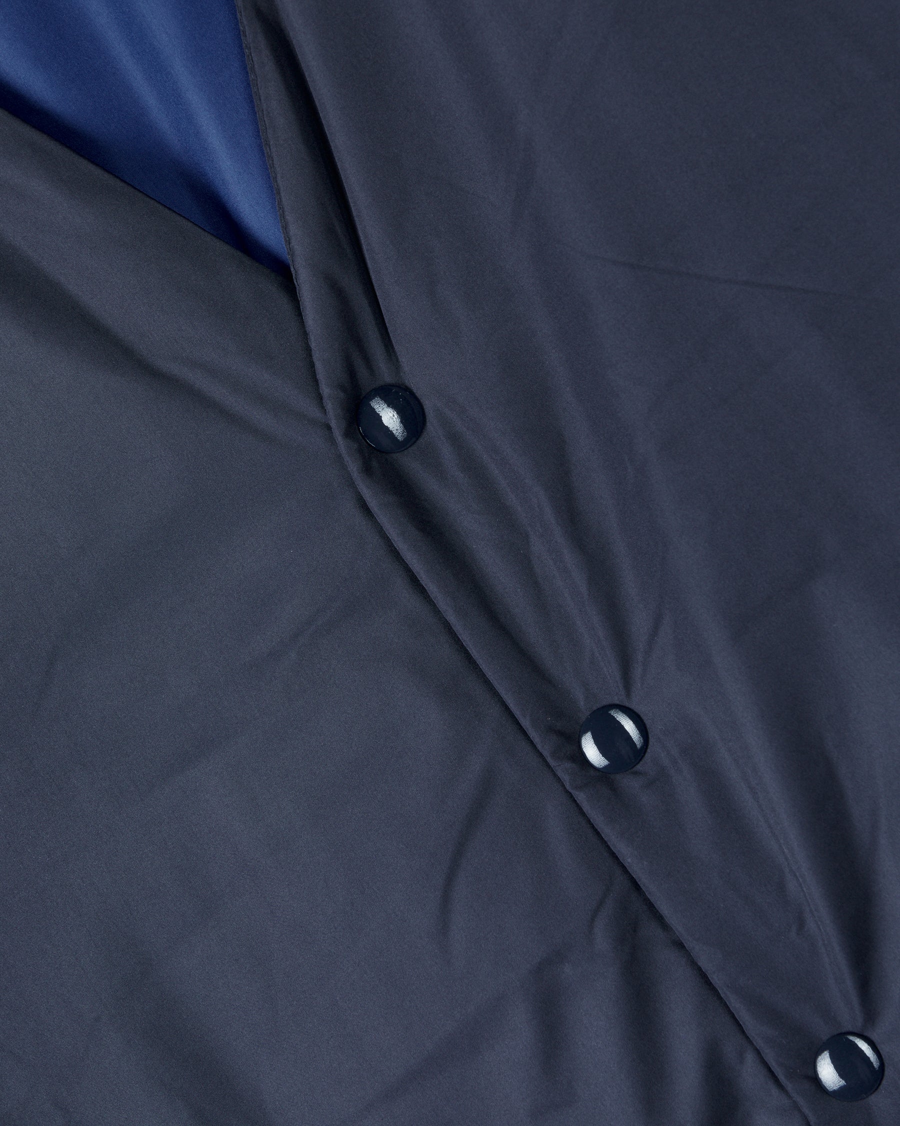 CHITAM DELFI NAVY