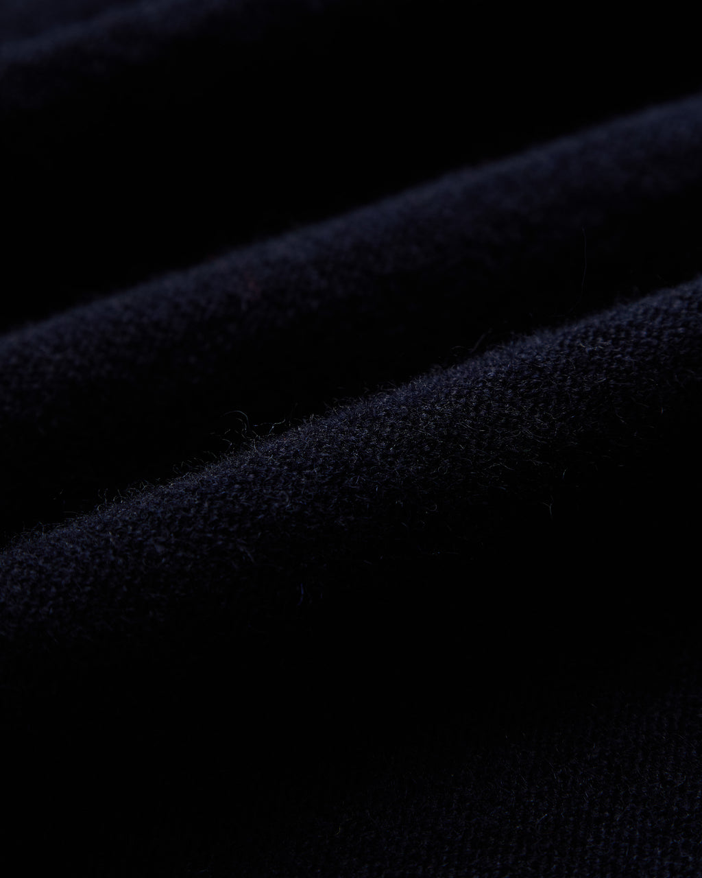 CUPID NAVY SWEATER