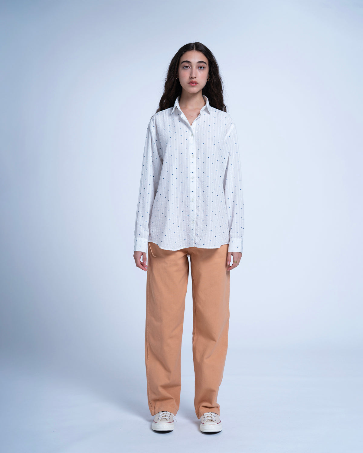 BOYFRIEND CUT CREAM / TENCEL SHIRT