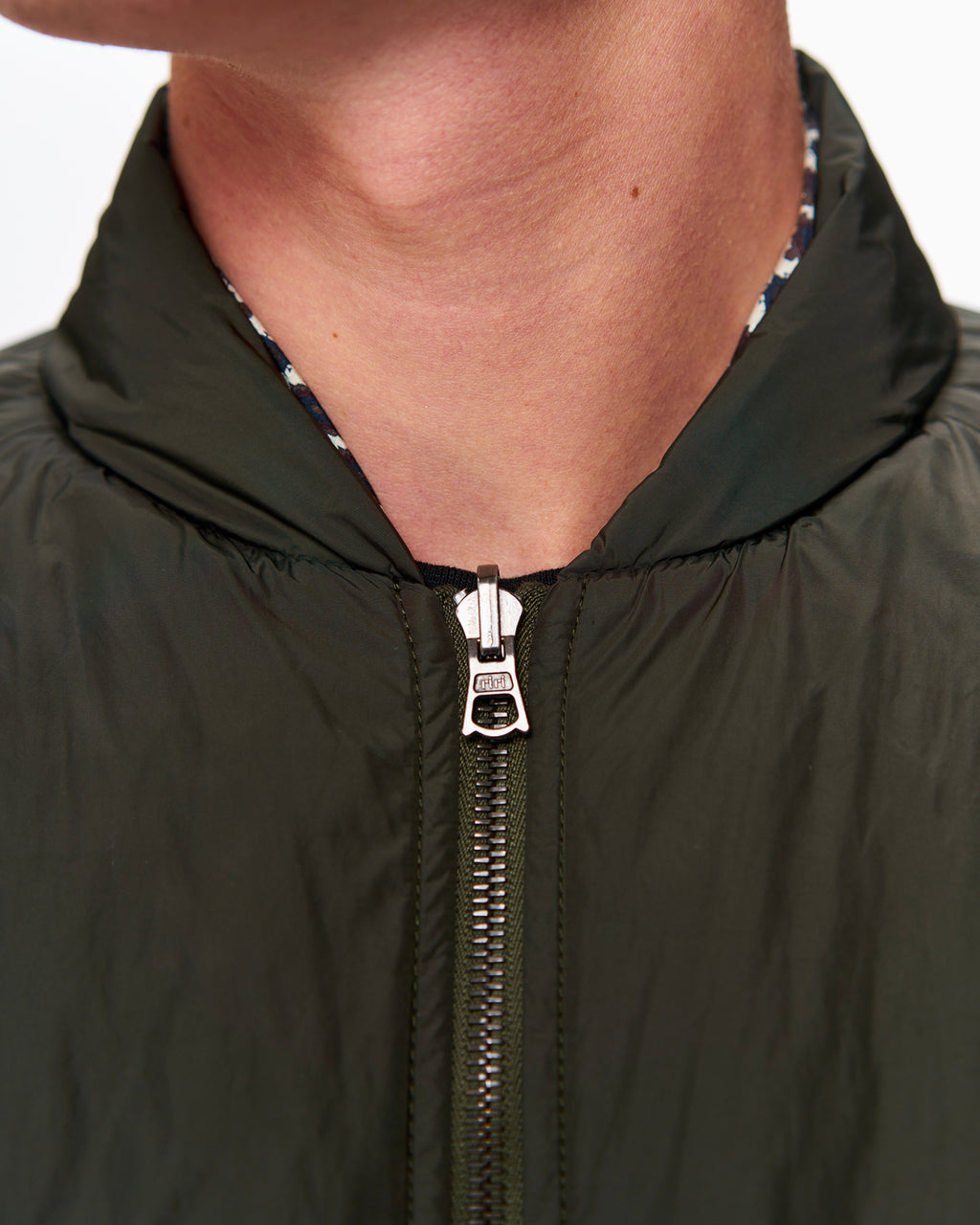 JR PUFFER KHAKI