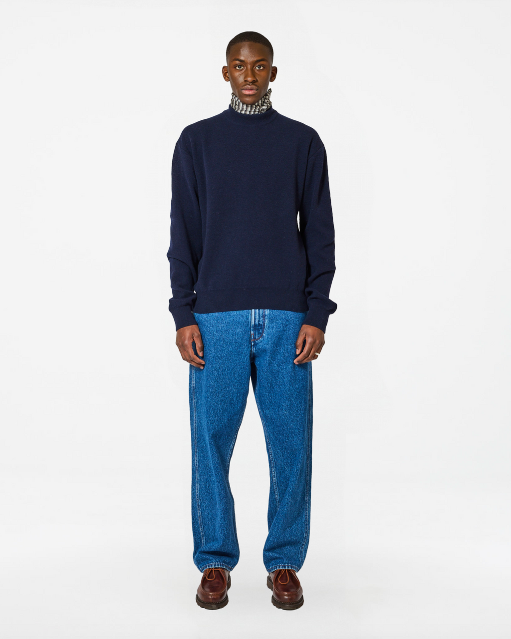 LIAM FUZZ NAVY SWEATER