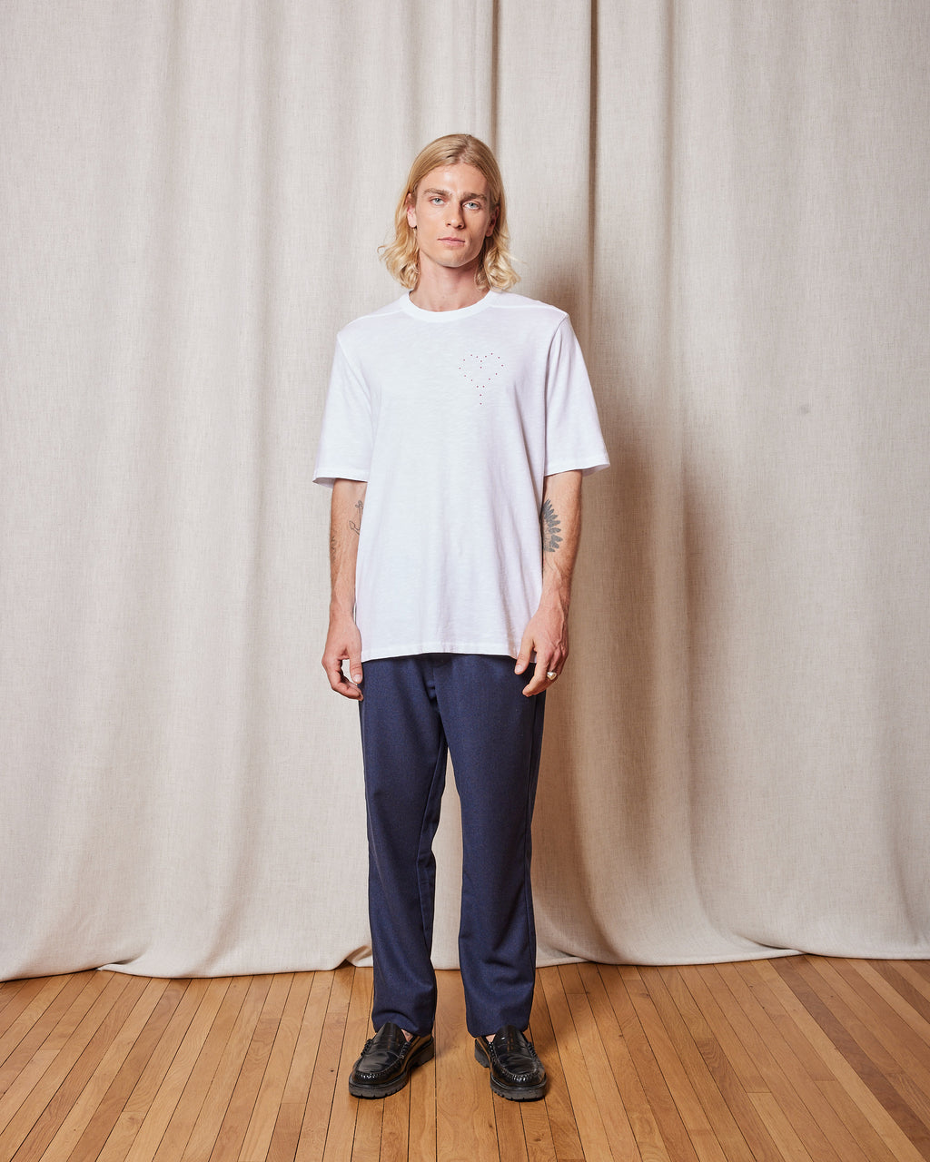 T-SHIRT LUV TEE RED WHITE