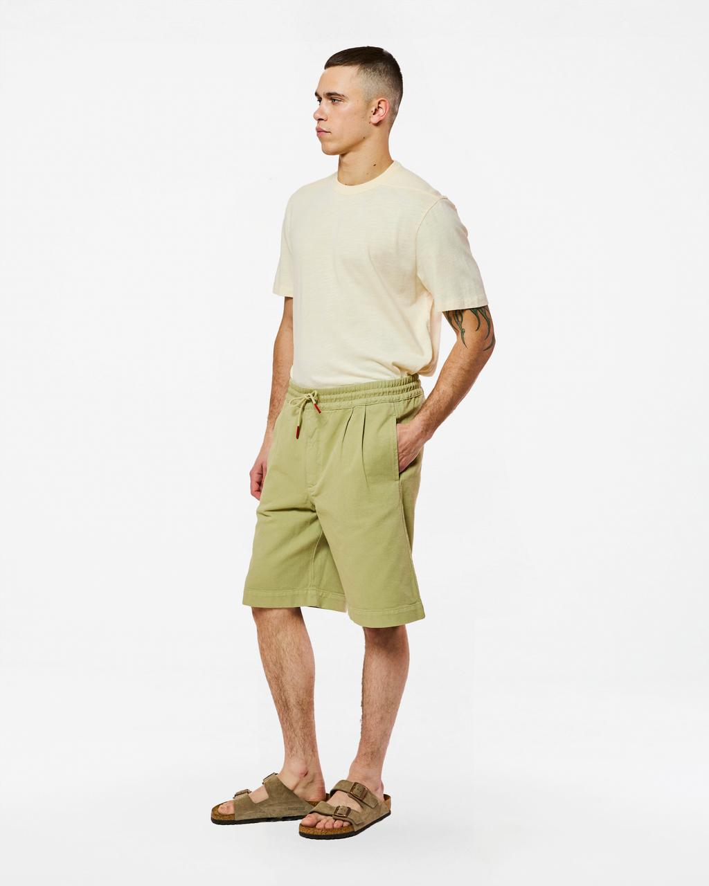 SHORT SAMMY TAURUS SWAMP GREEN