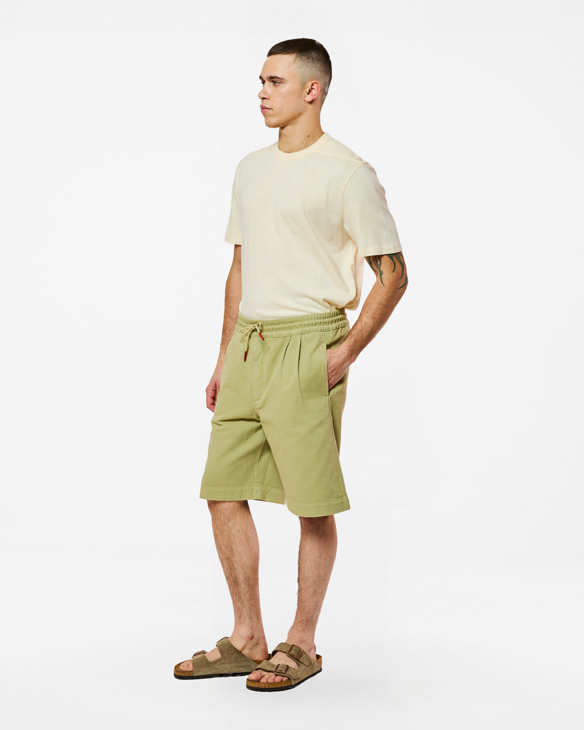 SHORT SAMMY TAURUS SWAMP GREEN