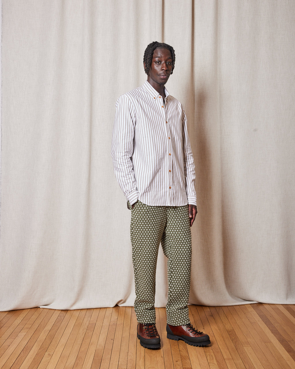 TOKYO SLANT KHAKI STRIPES SHIRT