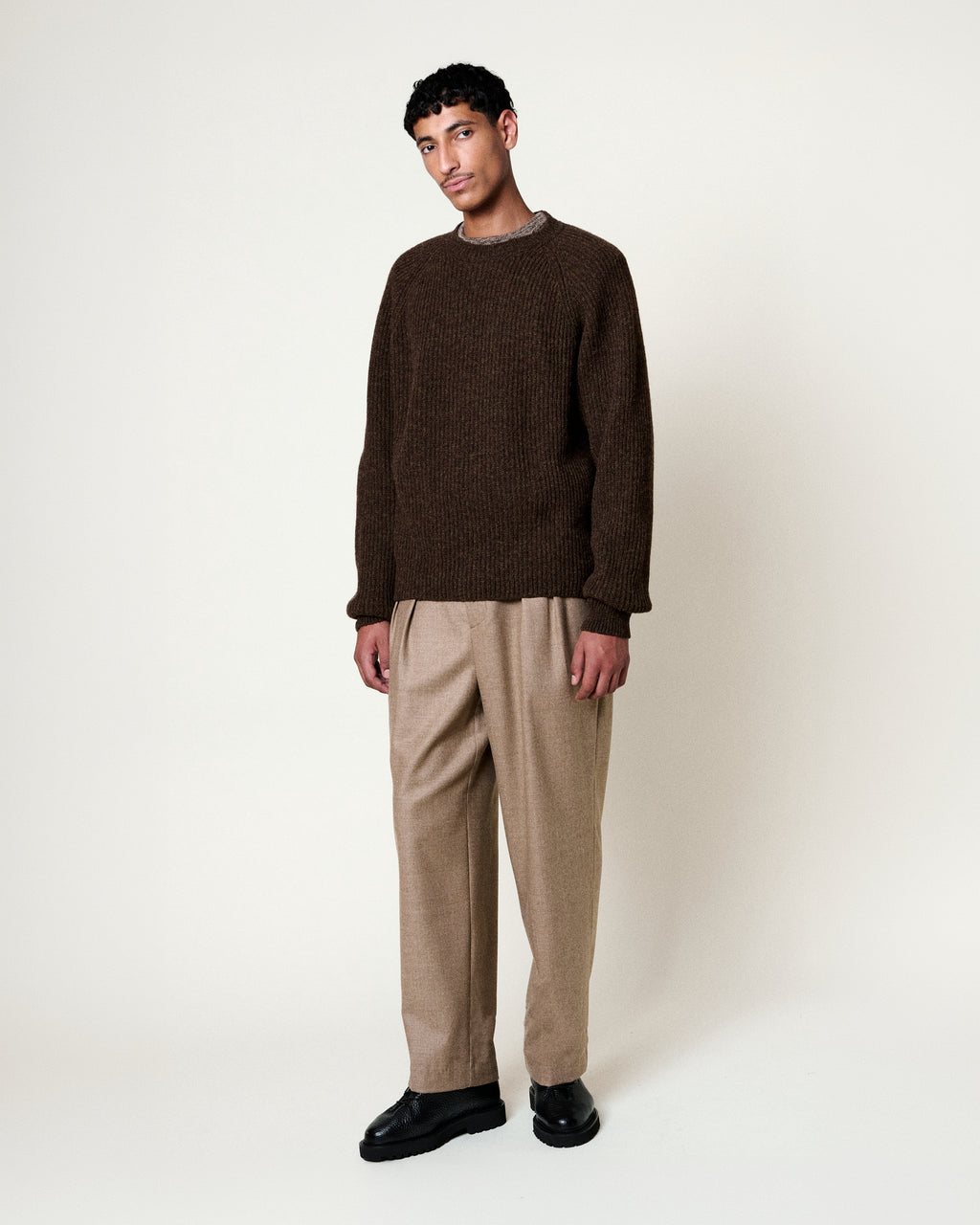 COLIN SHETLAND BRILLIANT BROWN SWEATER