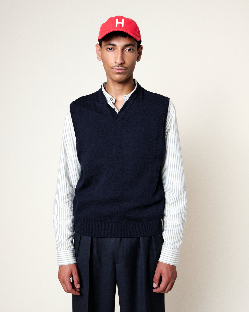 SLEEVELESS SWEATER FIRAS MERINO NAVY