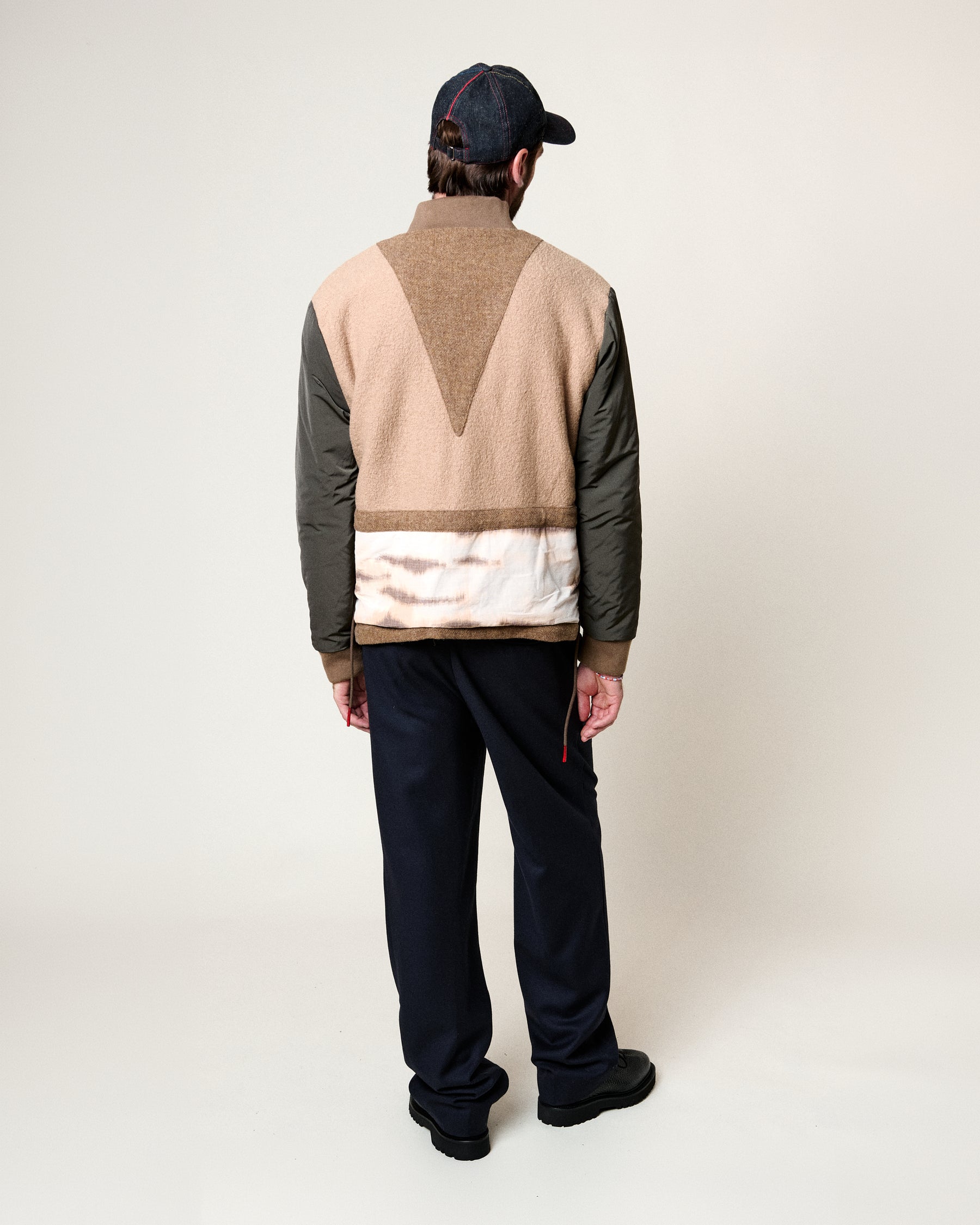 JR FLUFF HAZELNUT JACKET