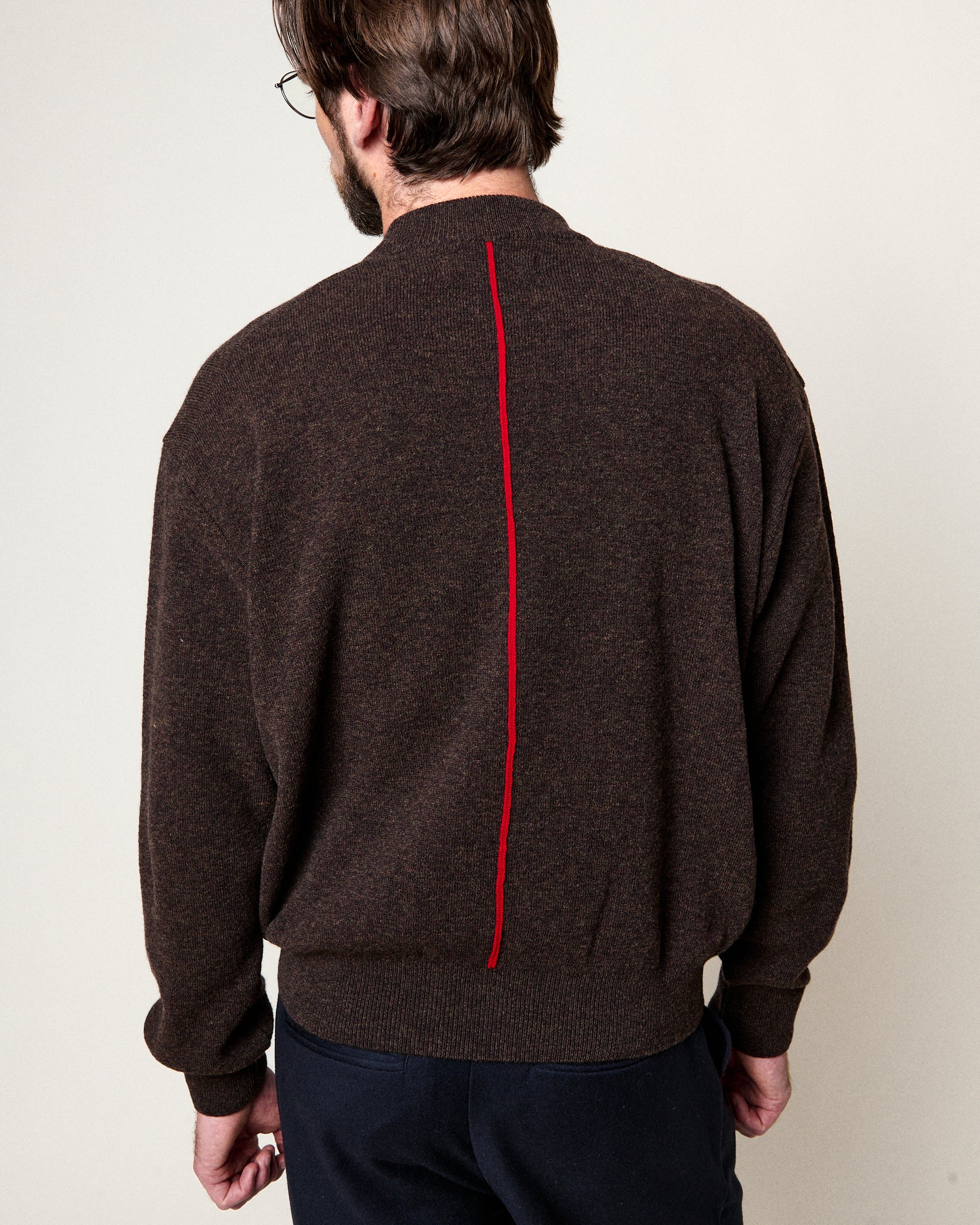 PULL LIAM FUZZ DARK BROWN