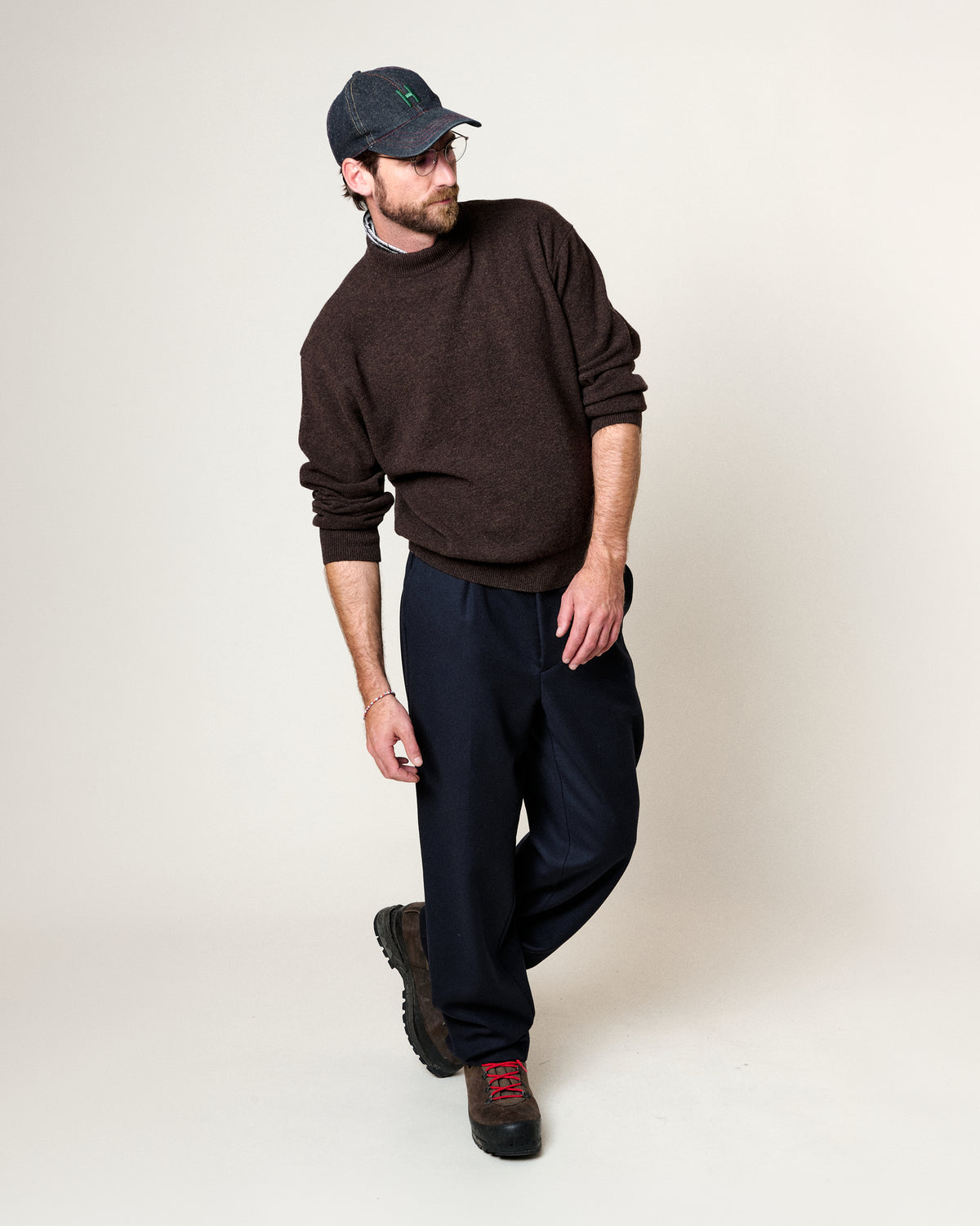 PULL LIAM FUZZ DARK BROWN