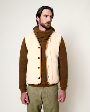 TROY CREAM SLEEVELESS VEST