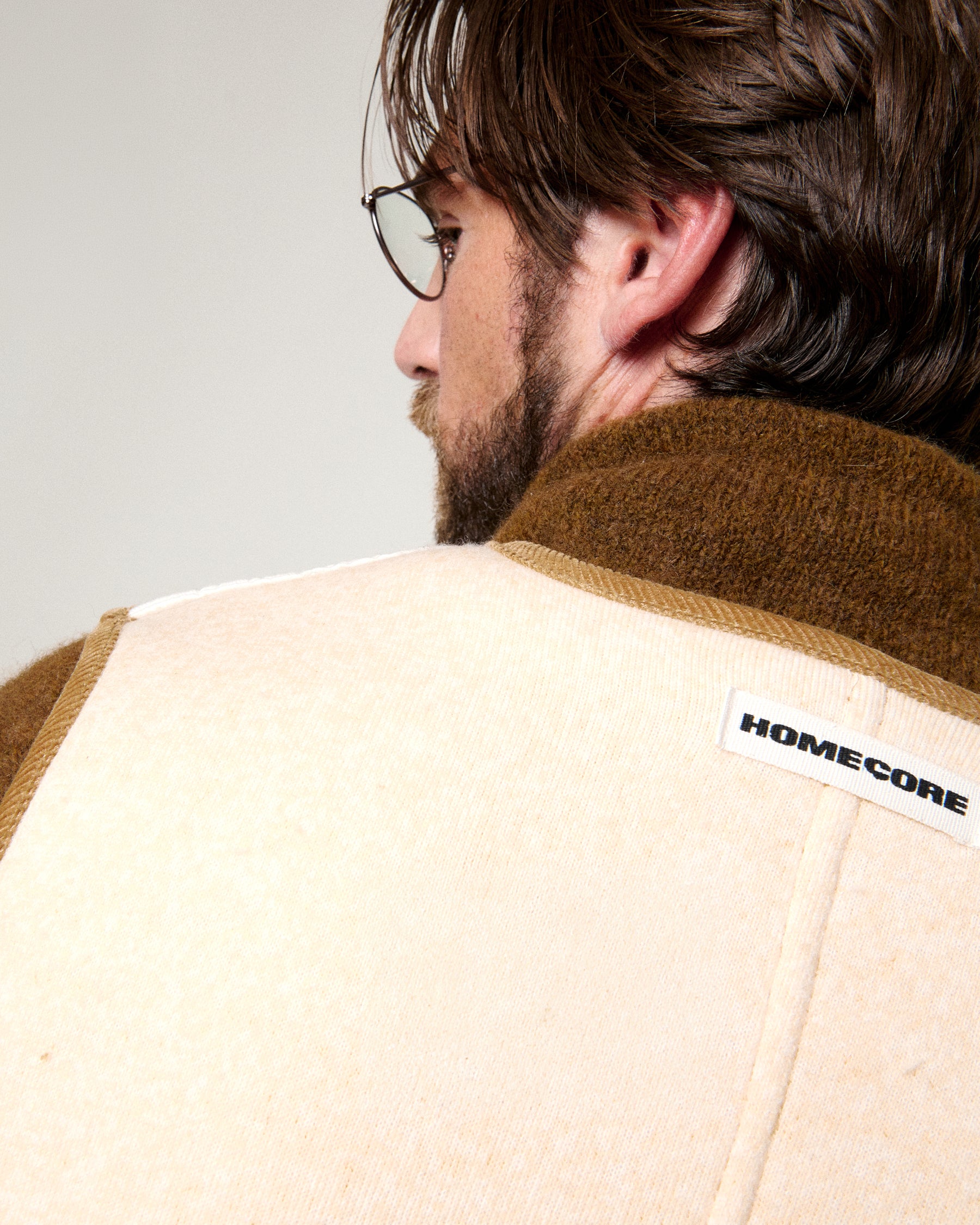 TROY CREAM SLEEVELESS VEST
