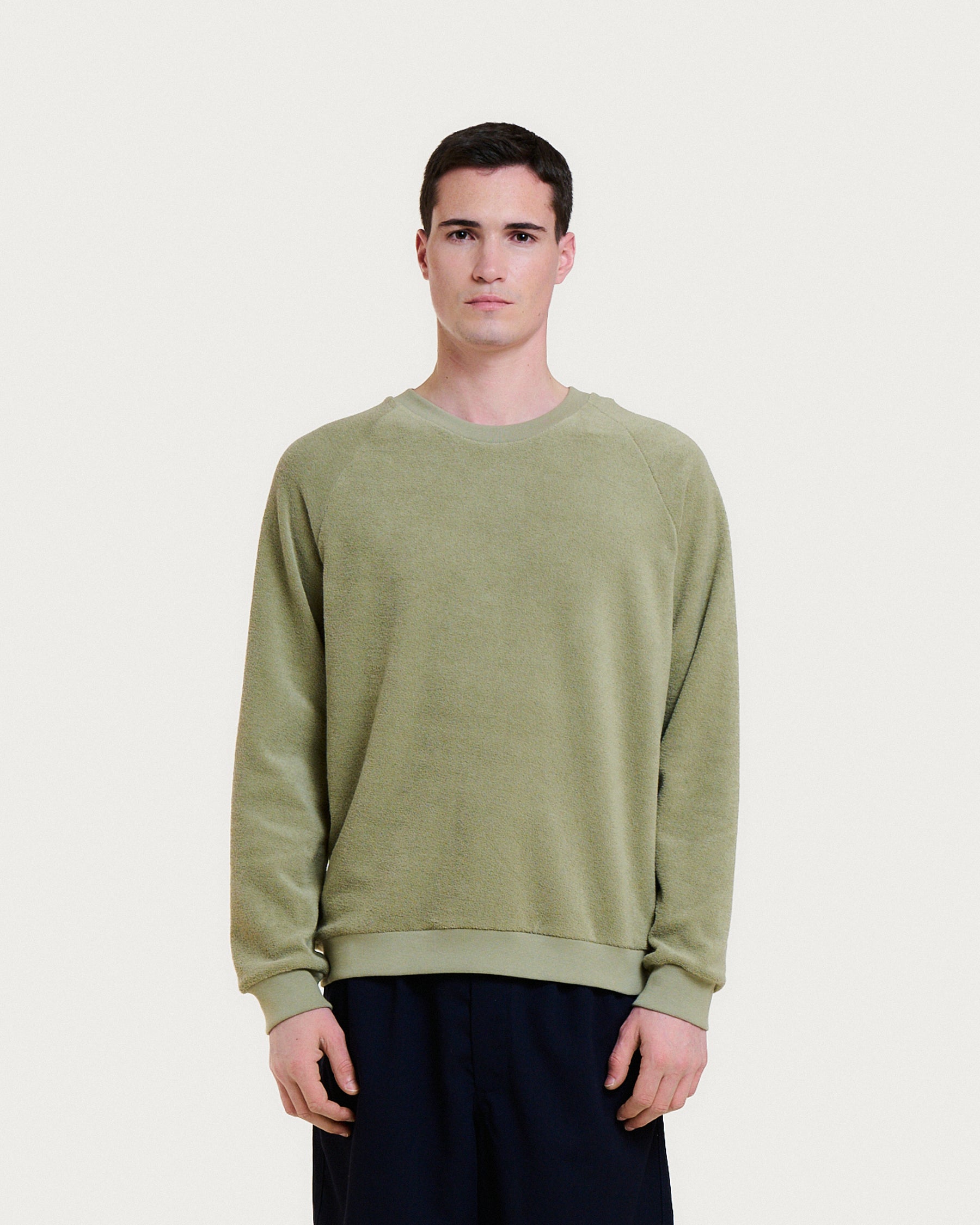 AQUAE GREEN CLAY SWEATSHIRT