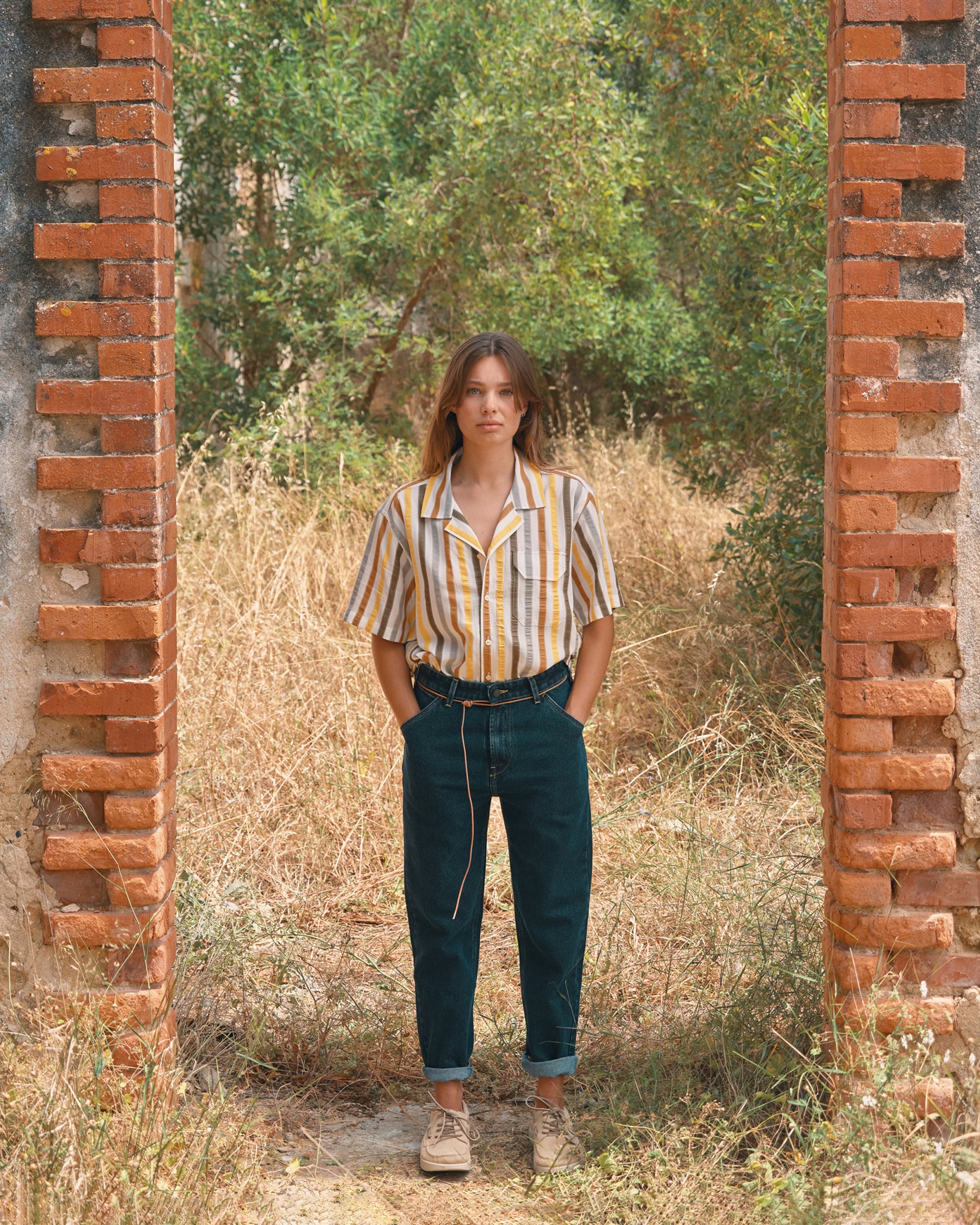 AWA ANA KHAKI/YELLOW SHIRT