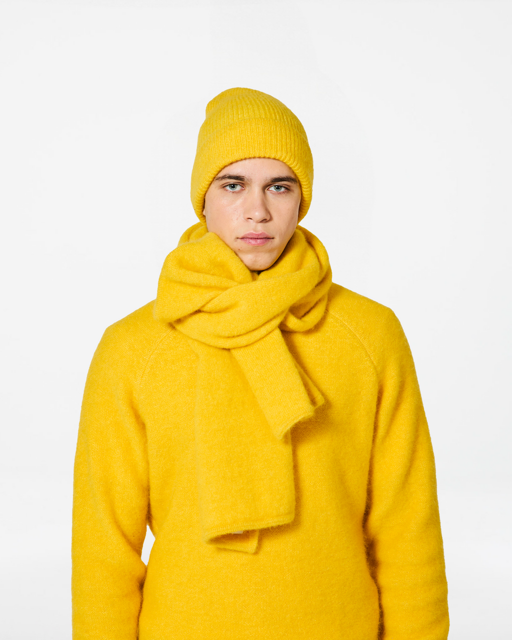 BABY SCARF BRIGHT YELLOW