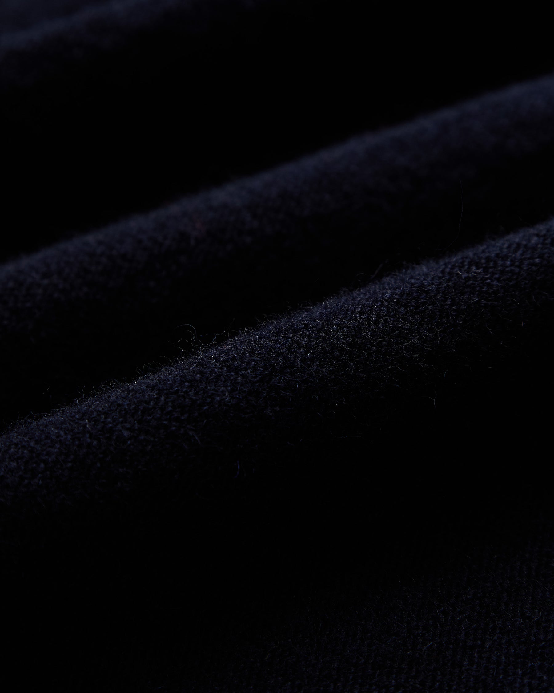 CUPID NAVY SWEATER