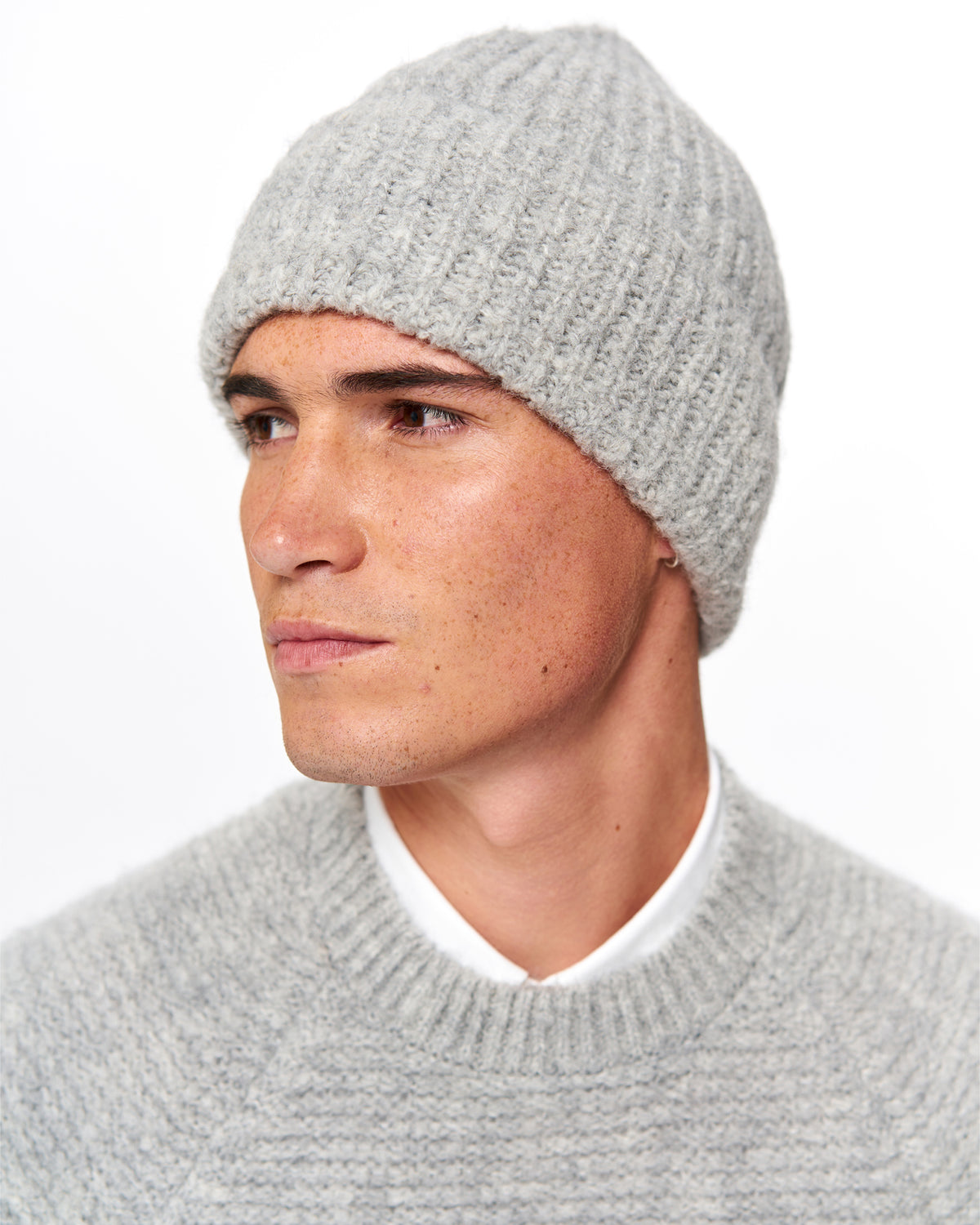 INFINITY HAT LIGHT GREY