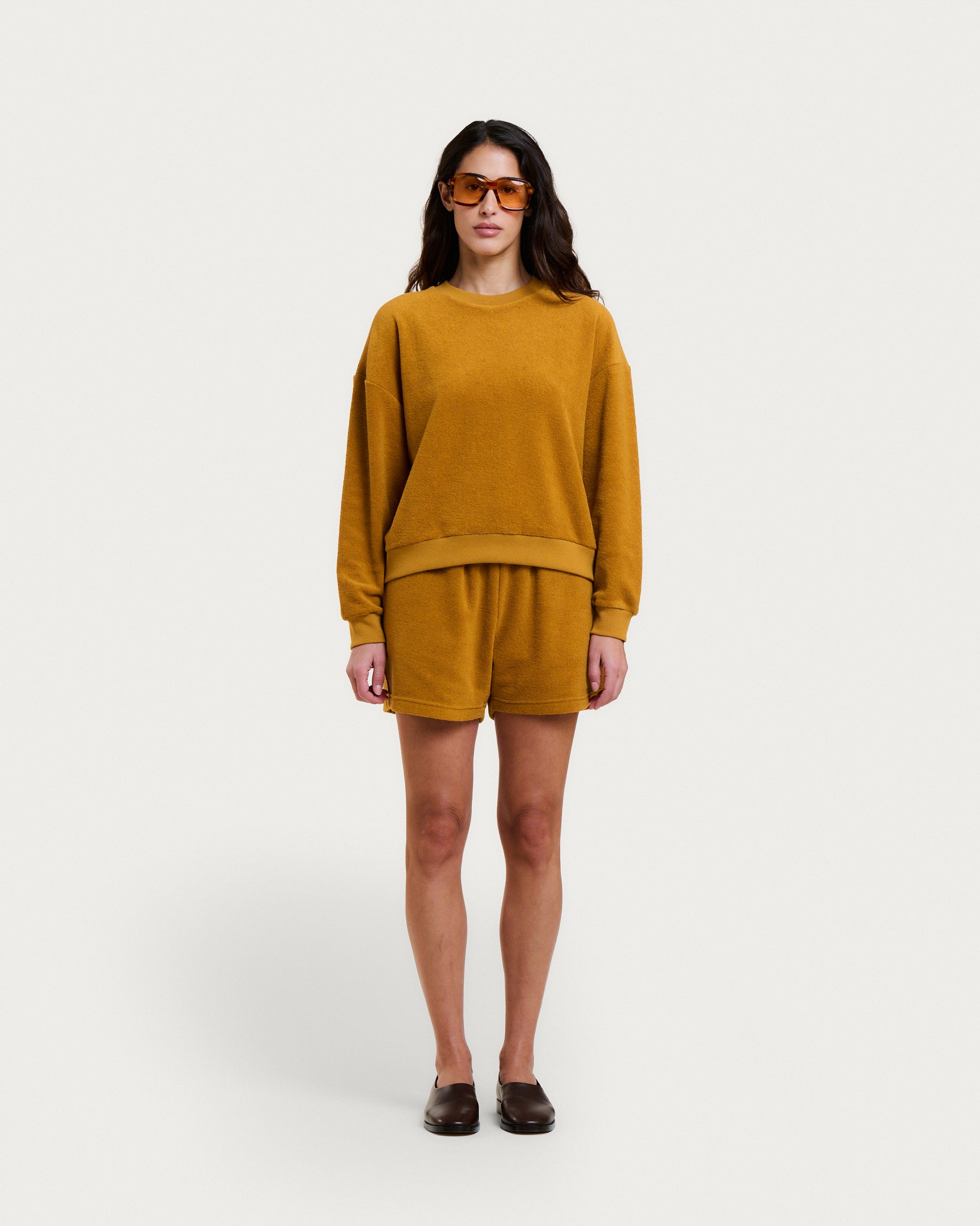 KALLOS SALTY CARAMEL SWEATSHIRT