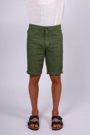 LETO SHORT ARMY GREEN