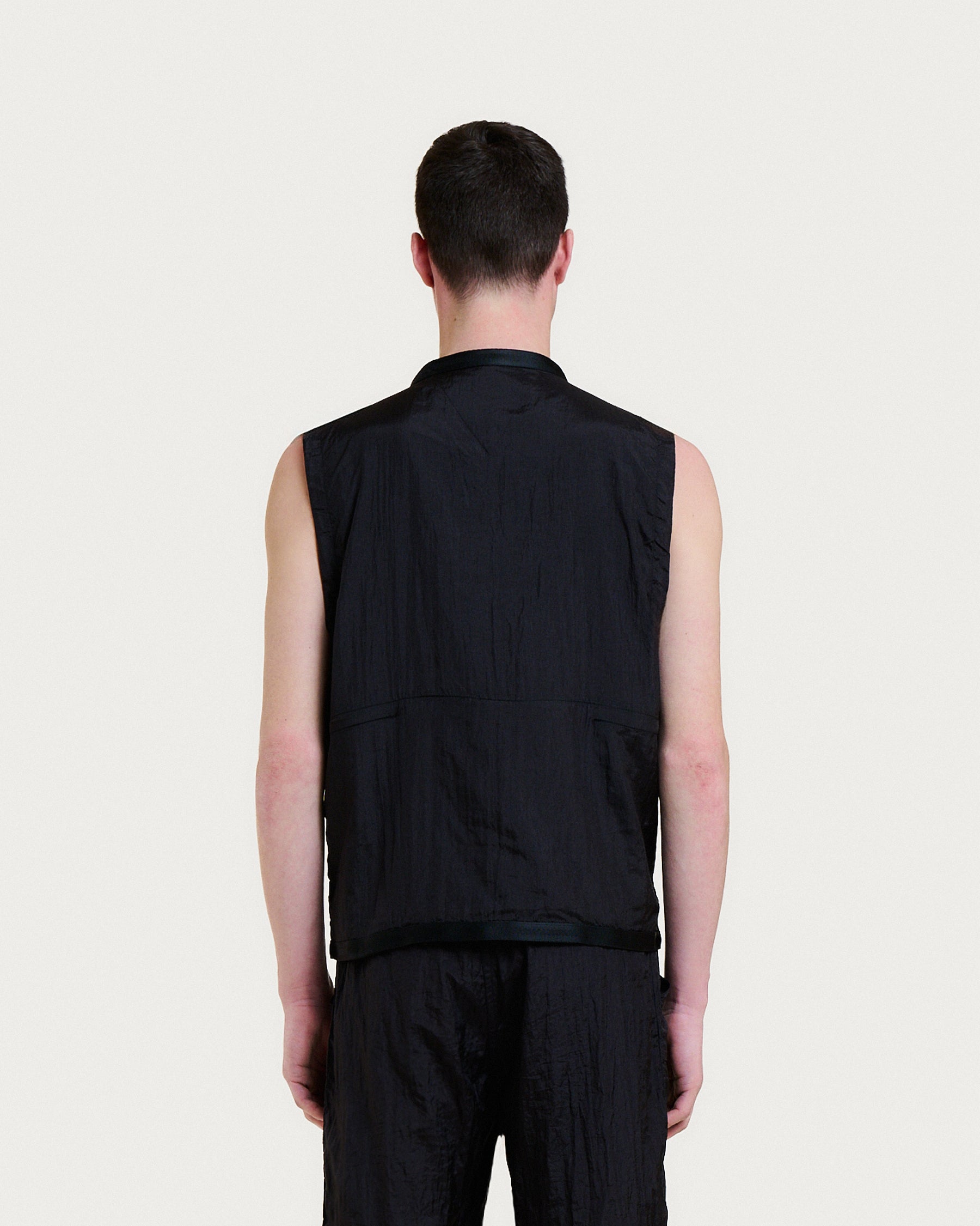 GILET LIGHT VEST BLACK MULTI
