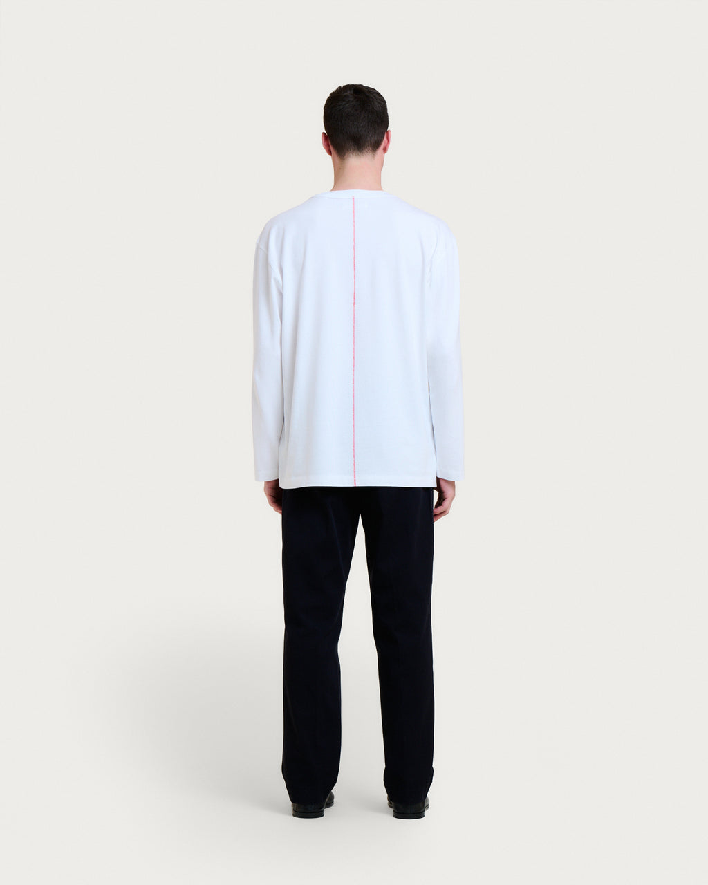 MKO LONG WHITE T-SHIRT