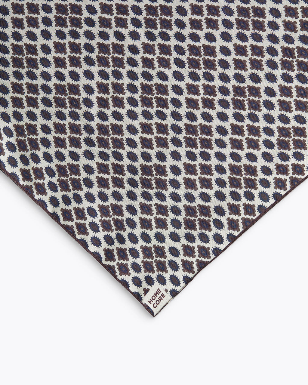 SILK SQUARE ROYAL