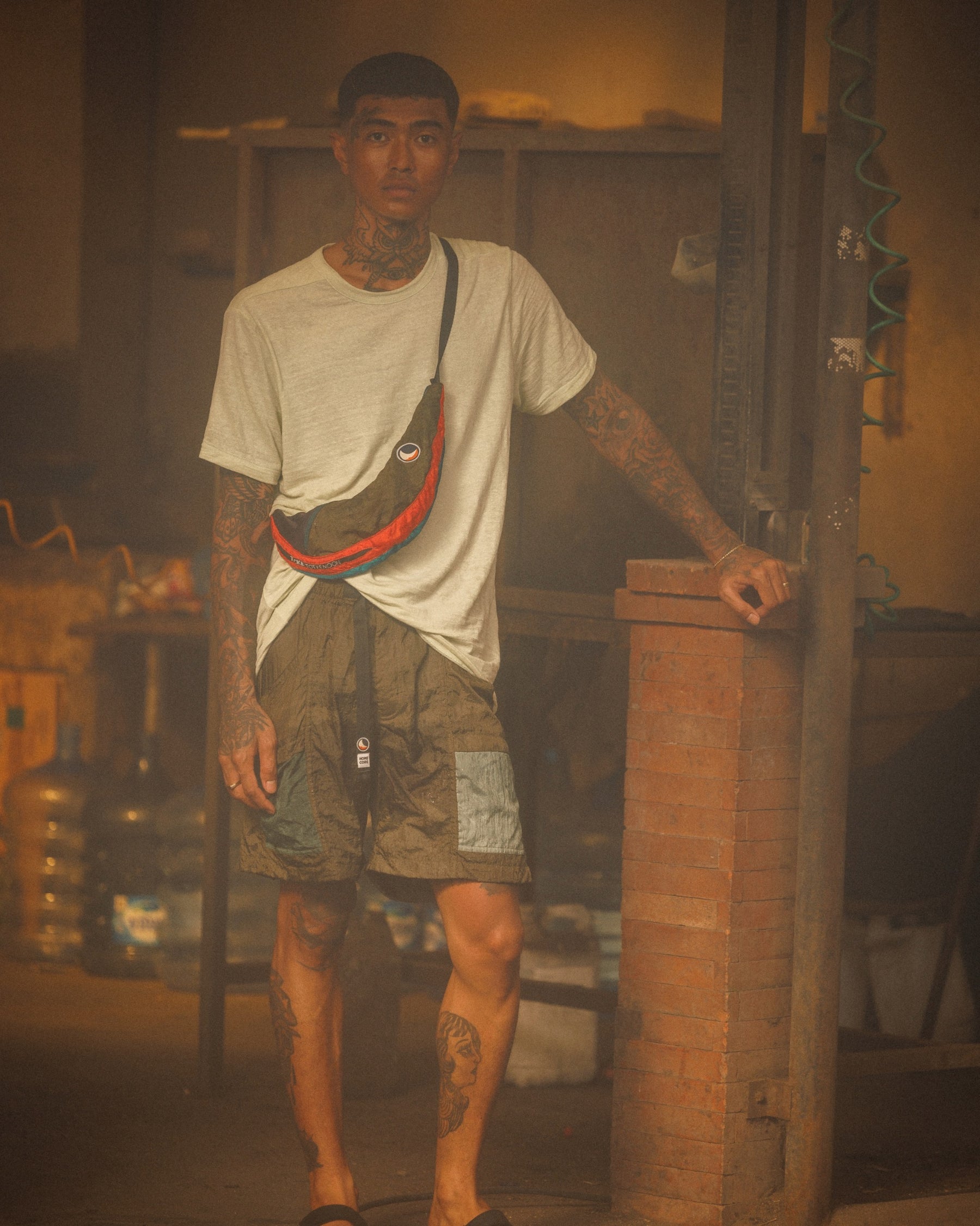 TREK SHORT KHAKI