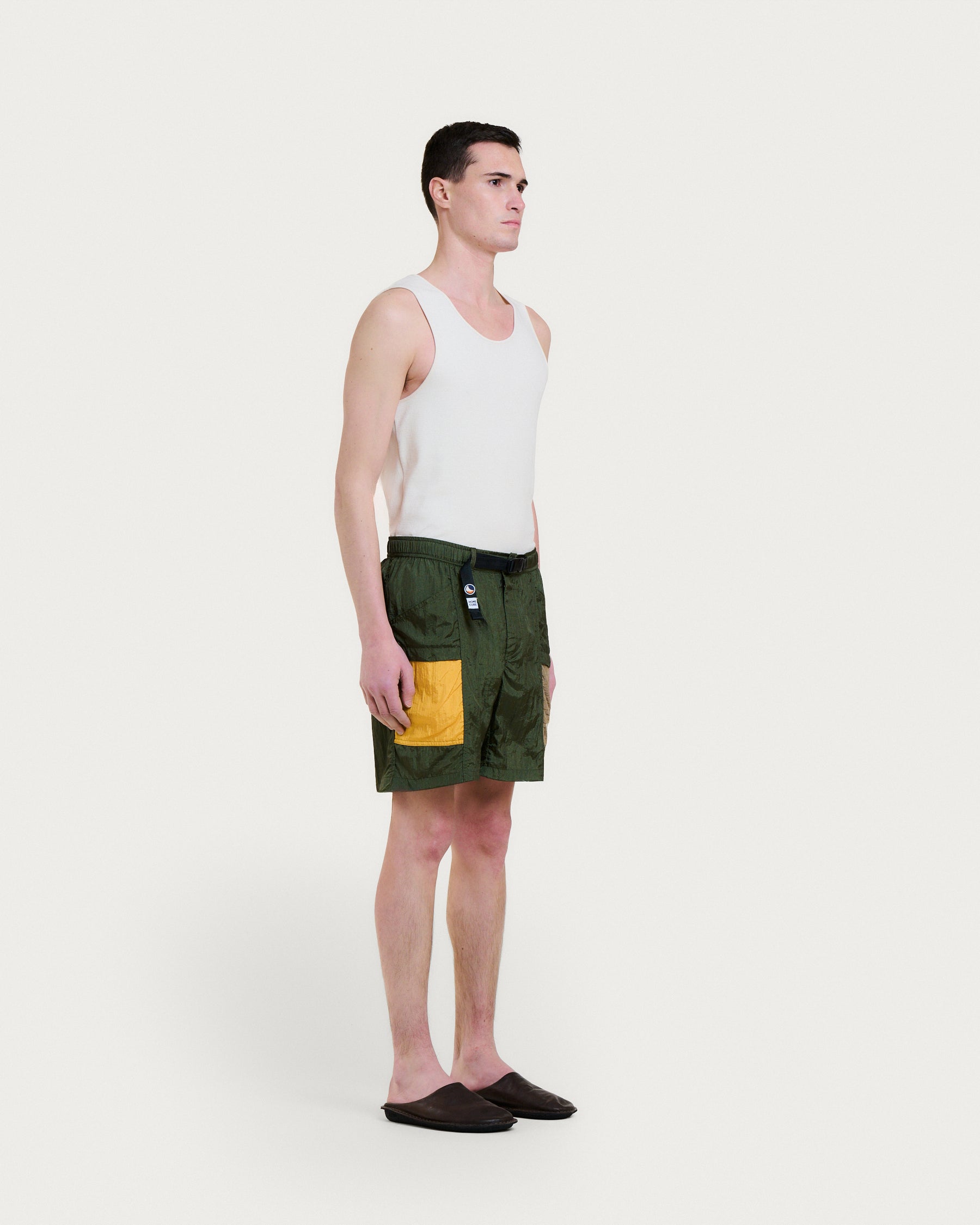SHORT TREK ARMY GREEN